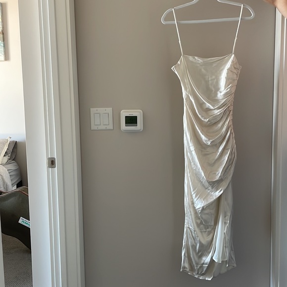 NWT Meshki Claudette Satin Drape Dress - Picture 6 of 10